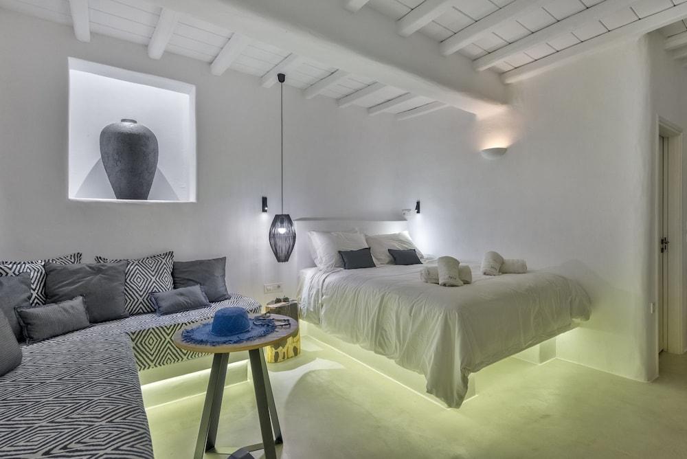 Mykonian Mews 3* Psarrou