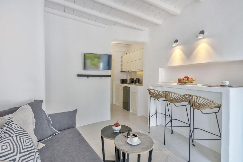 Hotel Mykonian Mews Psarrou